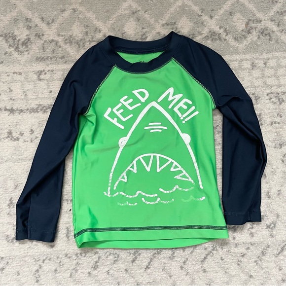 FREE w/purchase Long sleeve swim shirt | rash guard - Picture 1 of 4